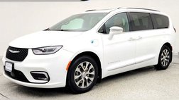 2022 Chrysler Pacifica Hybrid Pinnacle