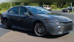 2025 Toyota Camry Hybrid SE