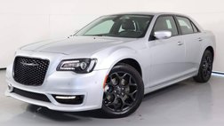 2022 Chrysler 300 Touring L