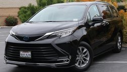 2023 Toyota Sienna XLE