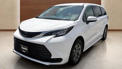 2023 Toyota Sienna LE 8-Passenger