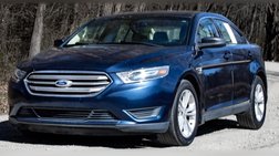 2016 Ford Taurus SE