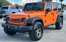 2013 Jeep Wrangler Unlimited Unlimited Sahara 4WD