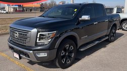2021 Nissan Titan Platinum Reserve