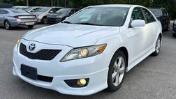 2010 Toyota Camry SE 6-Spd AT