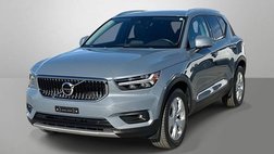 2021 Volvo XC40 T4 Momentum