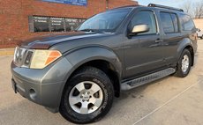 2005 Nissan Pathfinder XE 4WD
