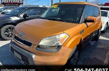 2011 Kia Soul +