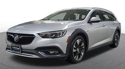 2018 Buick Regal TourX Essence