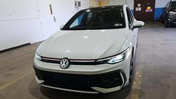 2025 Volkswagen Golf GTI SE