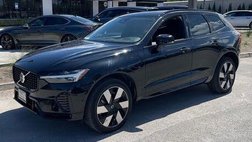 2024 Volvo XC60 Recharge T8 Plus Dark Theme
