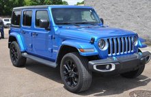 2023 Jeep Wrangler Sahara 4WD