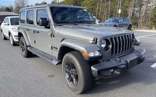 2022 Jeep Wrangler Unlimited Sahara Altitude