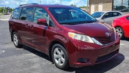 2017 Toyota Sienna LE