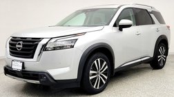 2023 Nissan Pathfinder Platinum
