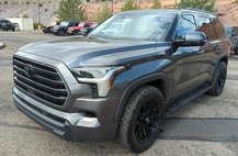 2023 Toyota Sequoia SR5