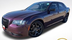 2021 Chrysler 300 Touring