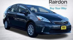 2013 Toyota Prius v Two
