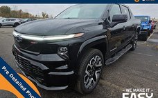 2024 Chevrolet Silverado EV RST