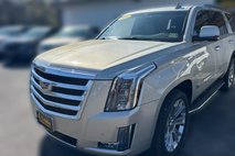 2016 Cadillac Escalade Standard