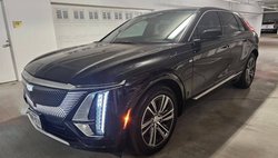 2024 Cadillac LYRIQ Luxury 2