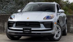 2025 Porsche Macan T