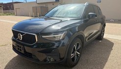 2023 Volvo XC40 B4 Core