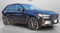 2025 Volvo XC60 B5 Plus Dark Theme