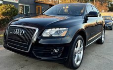 2011 Audi Q5 2.0T quattro Premium Plus