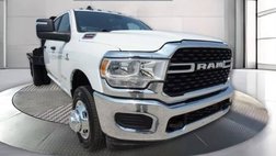 2024 Ram Ram Pickup 3500 SLT