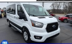 2023 Ford Transit XLT w/Medium Roof