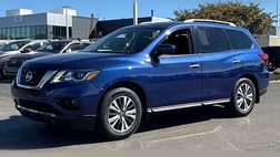2017 Nissan Pathfinder SL