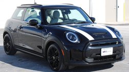 2023 MINI Hardtop Cooper SE