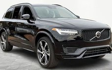 2022 Volvo XC90 Recharge T8 R-Design