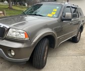 2004 Lincoln Aviator 