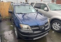 2003 Mitsubishi Outlander LS