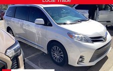 2019 Toyota Sienna XLE