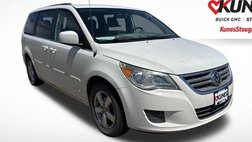 2011 Volkswagen Routan SE