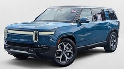 2024 Rivian R1S Adventure
