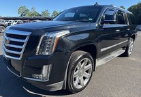 2016 Cadillac Escalade ESV Luxury Collection
