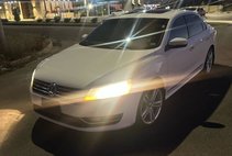 2015 Volkswagen Passat 1.8T SEL Premium