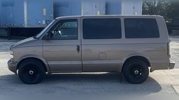 2003 GMC Safari 