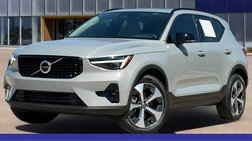 2026 Volvo XC40 B5 Plus