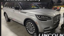 2023 Lincoln Aviator Standard