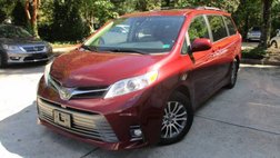 2018 Toyota Sienna XLE