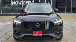 2017 Volvo XC90 T6 Momentum