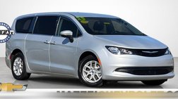 2023 Chrysler Voyager LX