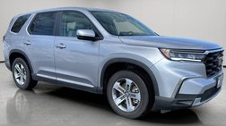 2024 Honda Pilot EX-L w/Rear Captain's Chairs