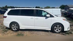 2018 Toyota Sienna LE