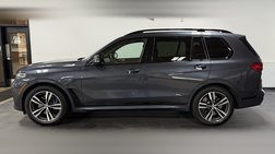 2022 BMW X7 M50i